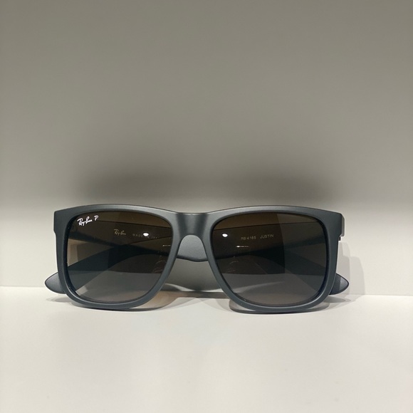 Athantic Unisex Polorized Ray-Ban Sunglasses - Picture 2 of 6